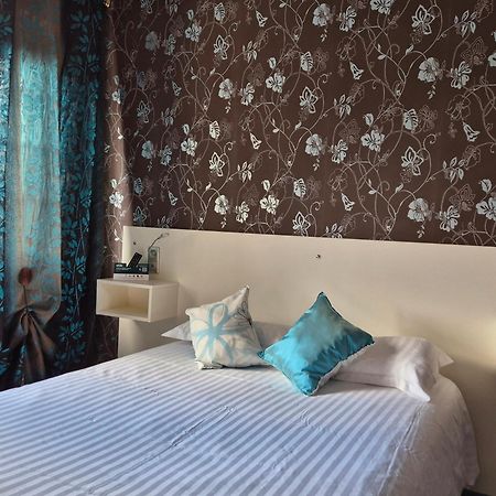 Hotel Logis La Thomasse Aurillac Exteriér fotografie
