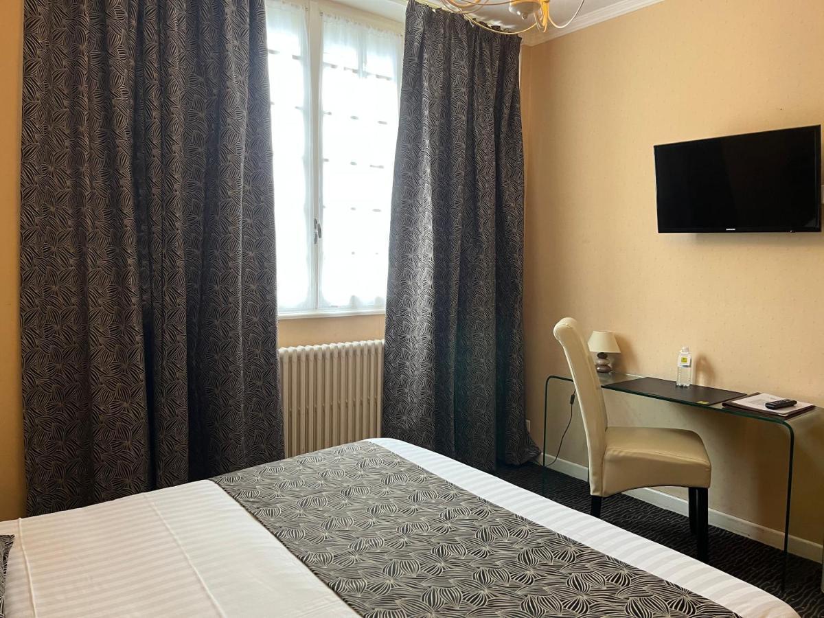 Hotel Logis La Thomasse Aurillac Exteriér fotografie
