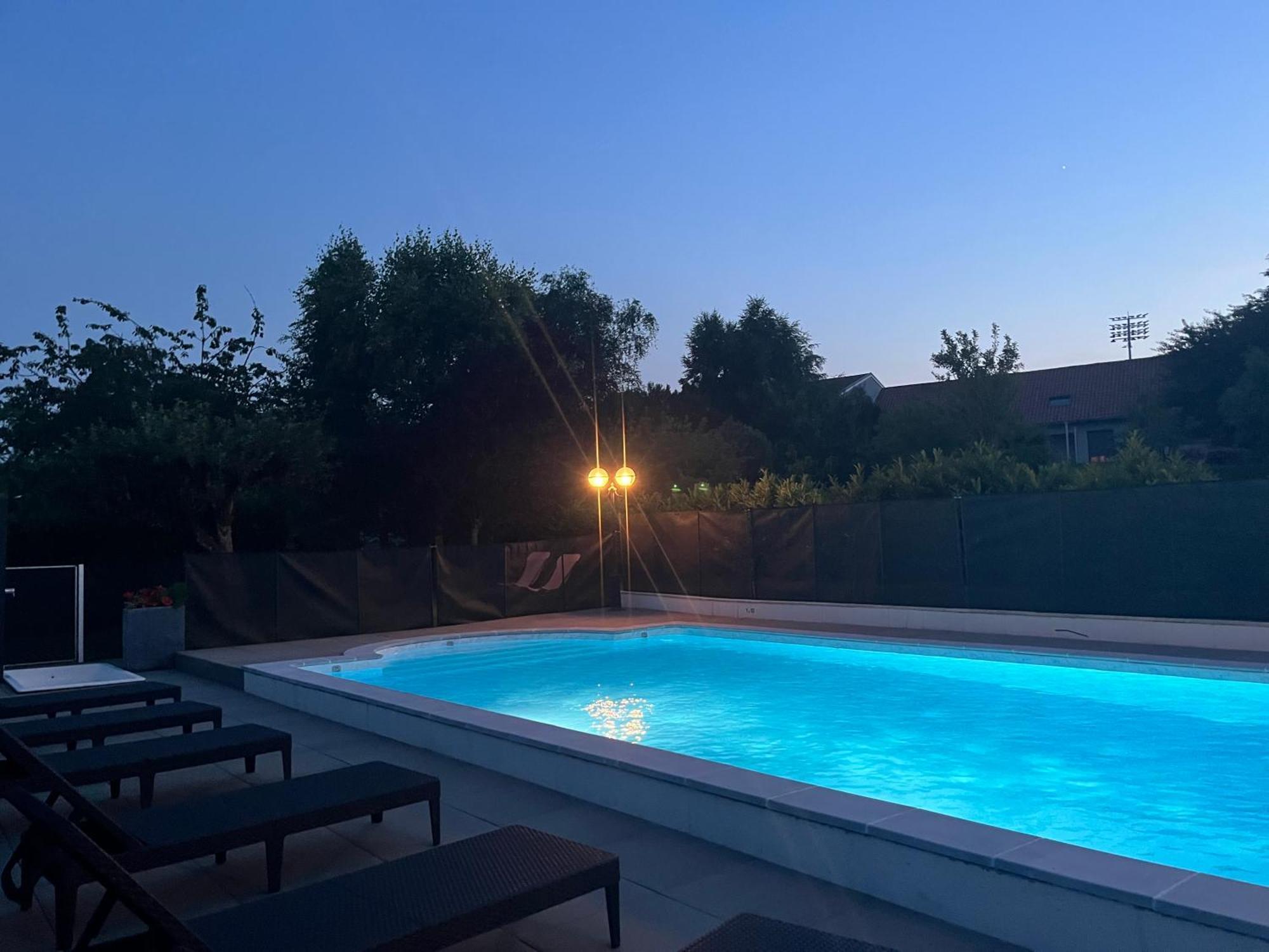 Hotel Logis La Thomasse Aurillac Exteriér fotografie