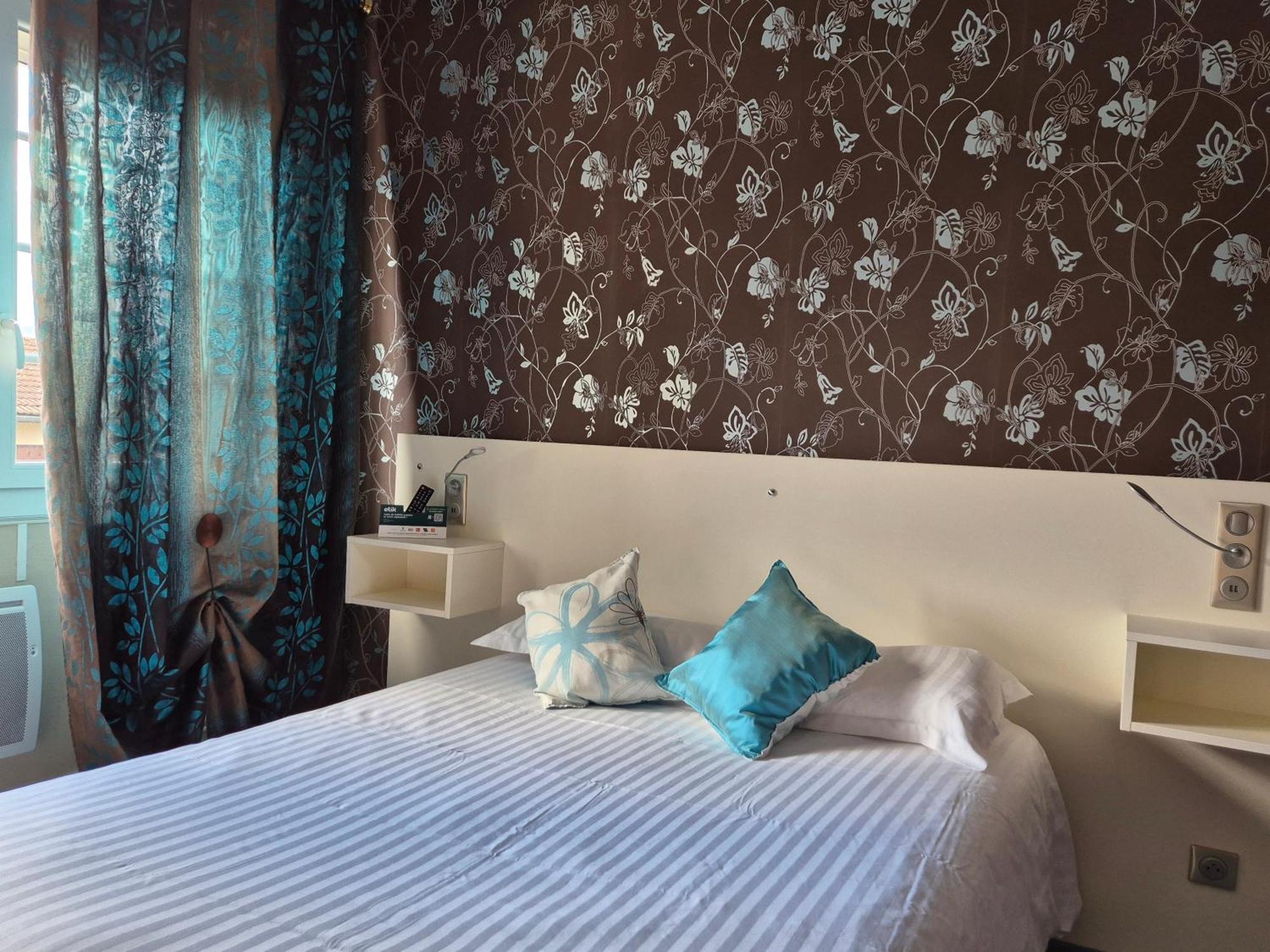 Hotel Logis La Thomasse Aurillac Exteriér fotografie