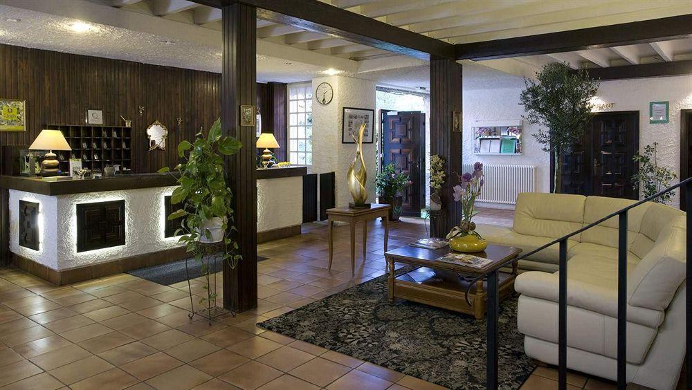 Hotel Logis La Thomasse Aurillac Exteriér fotografie