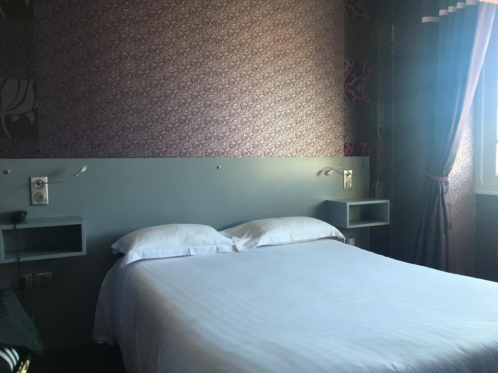Hotel Logis La Thomasse Aurillac Exteriér fotografie