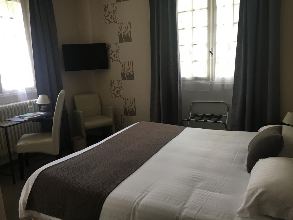 Hotel Logis La Thomasse Aurillac Exteriér fotografie