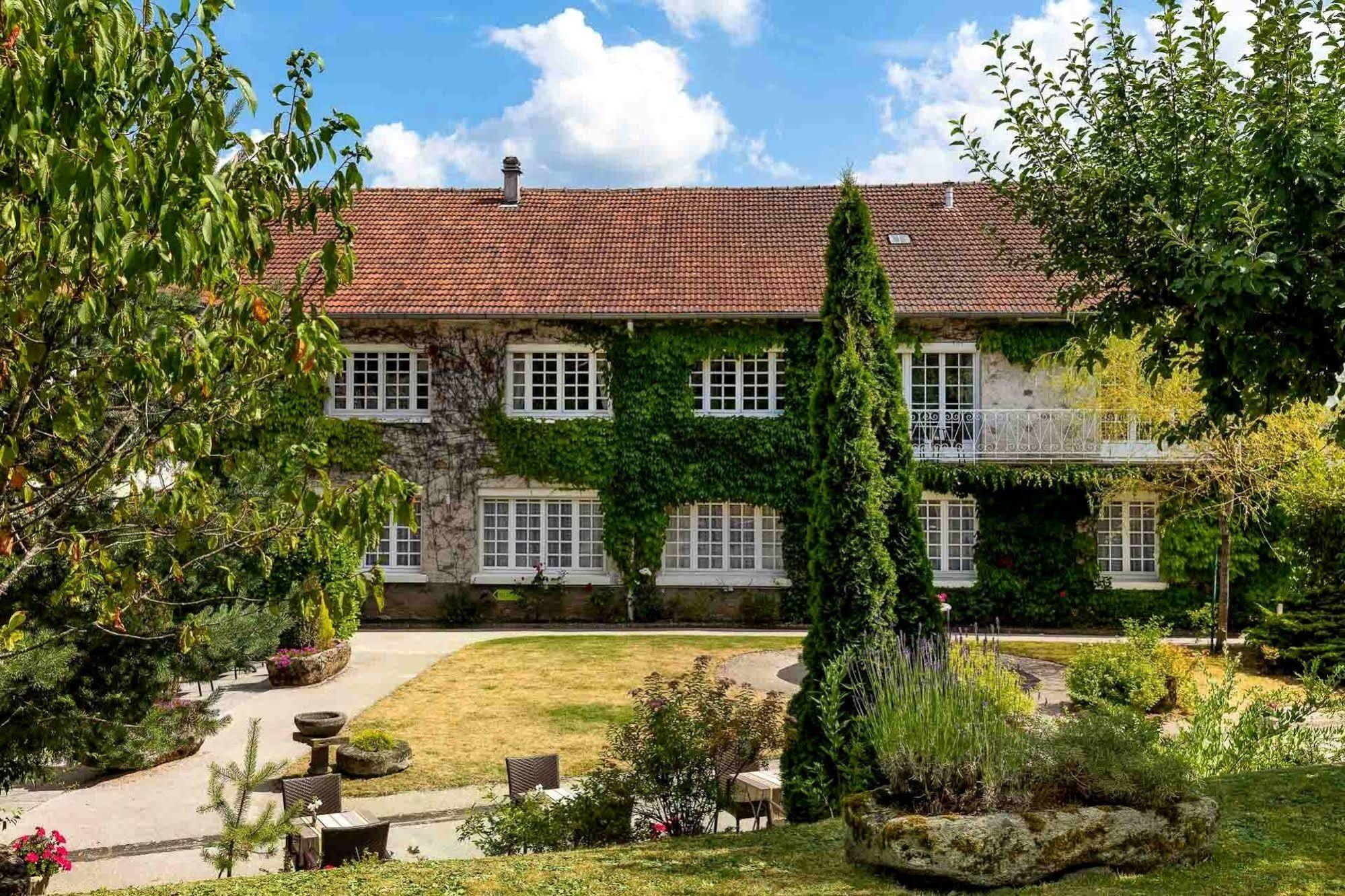 Hotel Logis La Thomasse Aurillac Exteriér fotografie