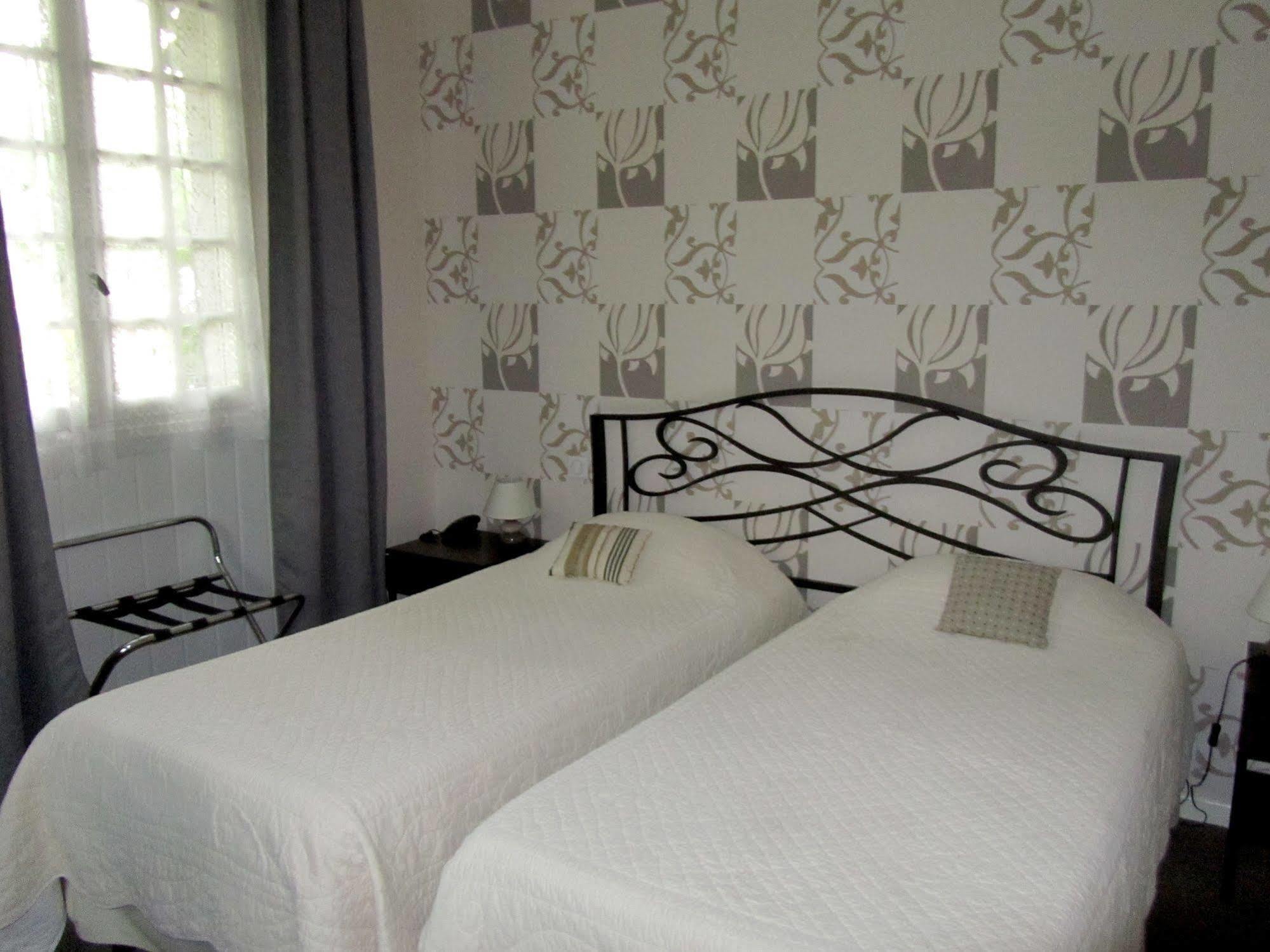 Hotel Logis La Thomasse Aurillac Exteriér fotografie